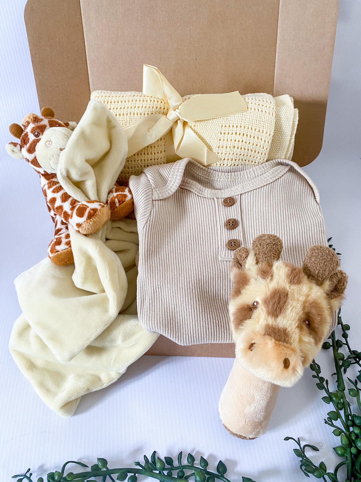 Giraffe Hamper Box | Unisex Baby Shower Gift - Small